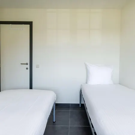 Duinenzicht With Balcony By Interhome Apartament De Haan